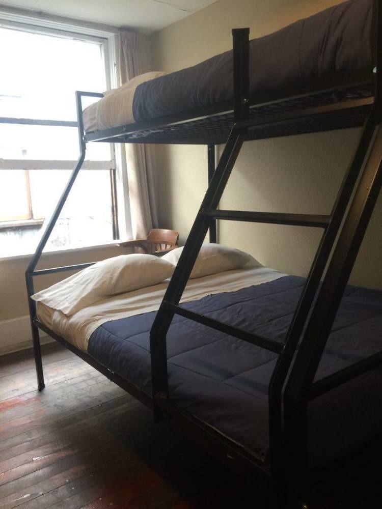 The Cambie Gastown Albergue *